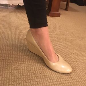 Taryn Rose Cream Patent Leather Kathleen Wedges